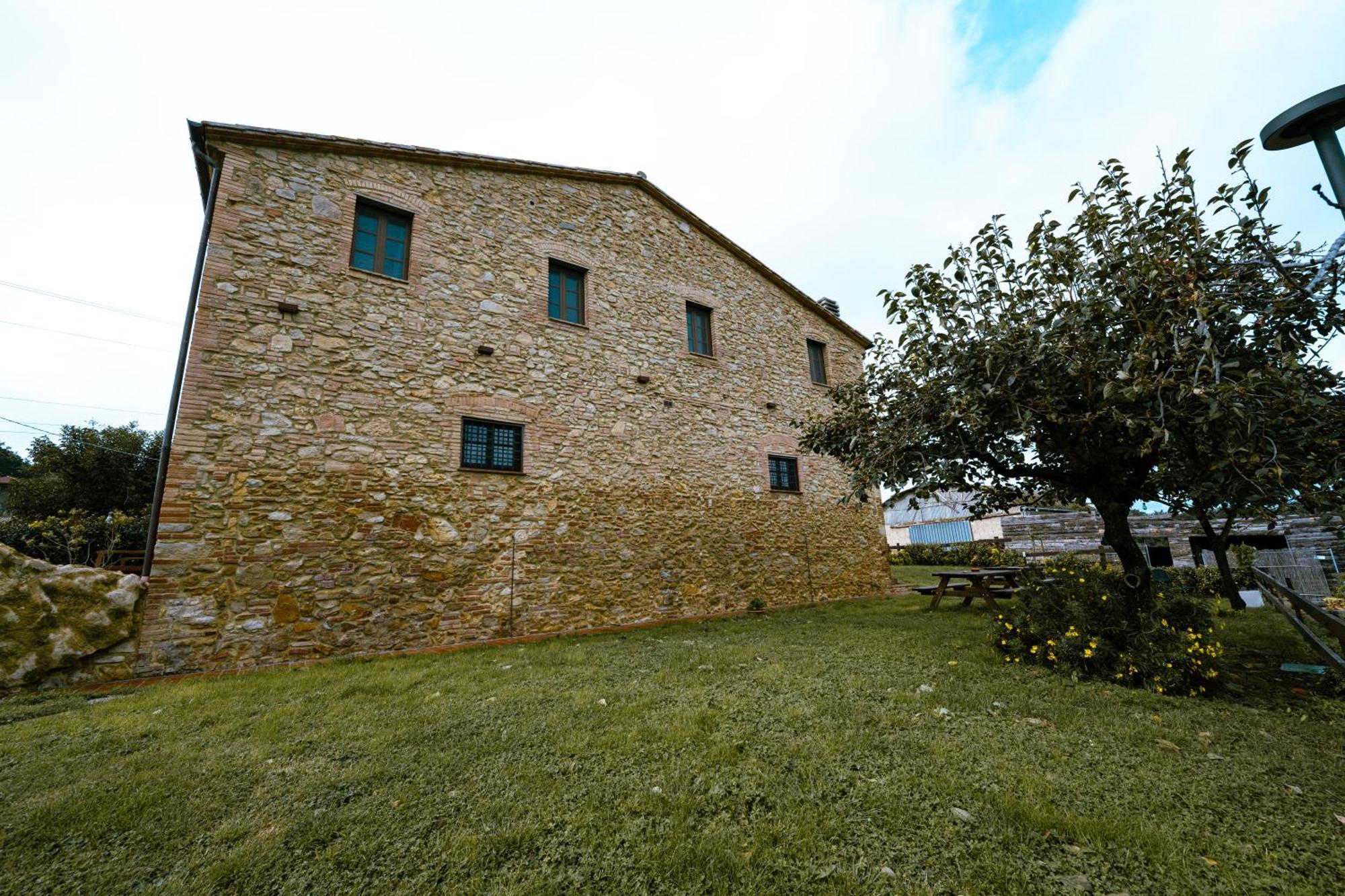 Agriturismo Fonte Belvedere Apartment Collesalvetti Exterior photo